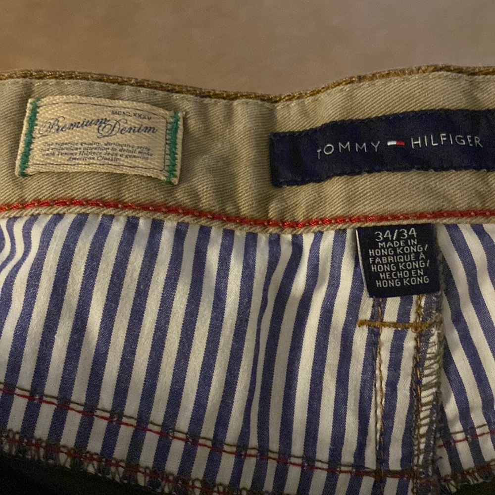 Tommy Hilfiger khaki’s. 34x34